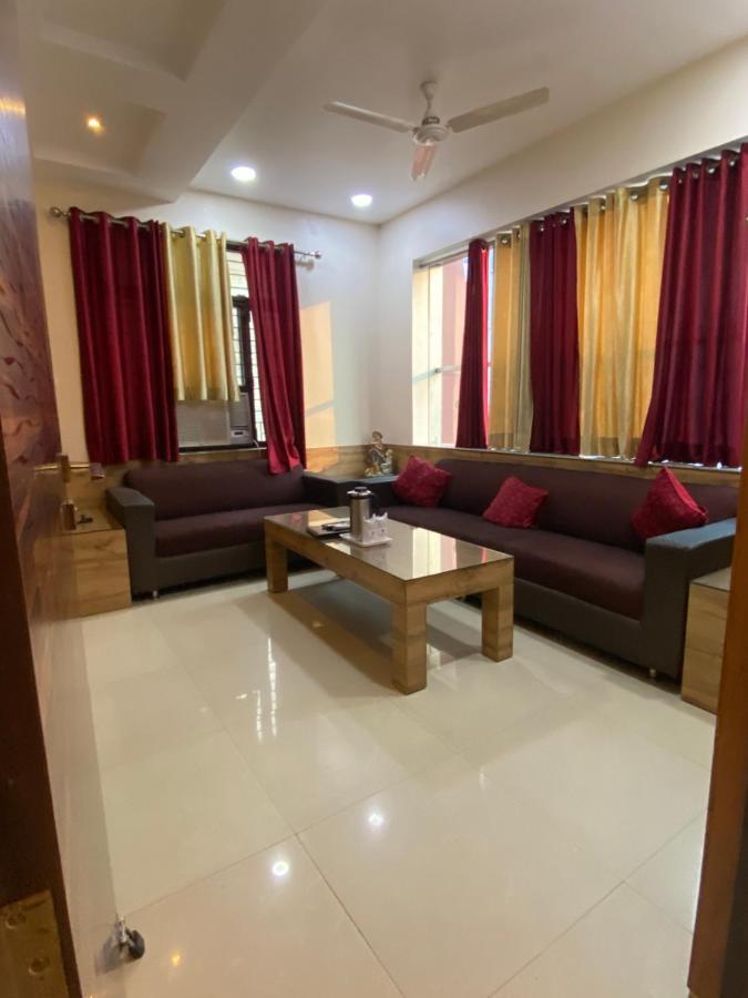 Hotel Pradeep Palace Gorakhpur Exterior photo